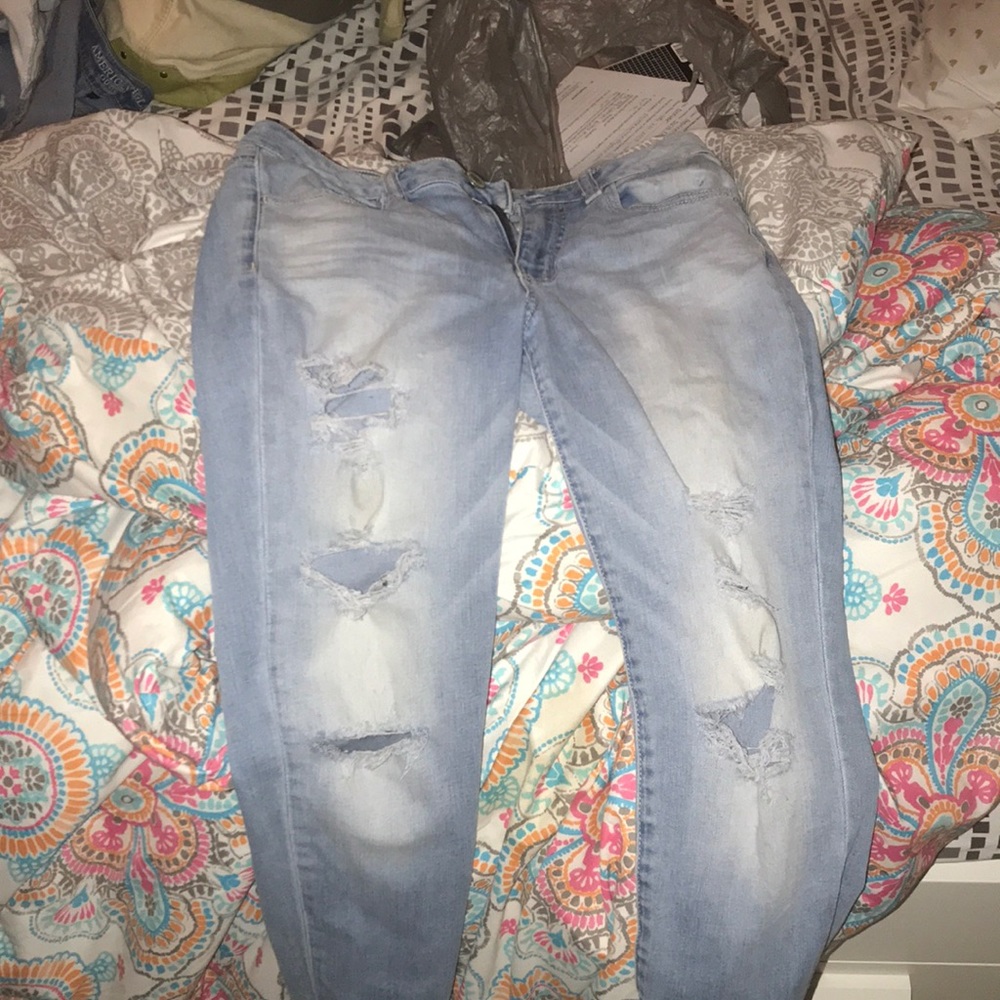 Light denim jeggings